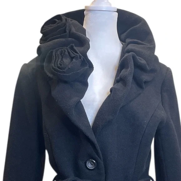 LILIBLEU Black Rosette Belted Jacket Coquette Goth Romantic Peplum Coat - Picture 3 of 7